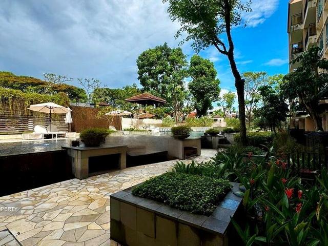 The Sensoria D27, Condominium
