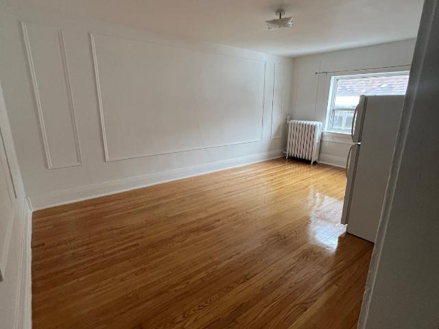 The Sheldrake Bachelor + Den [object Promise] for Rent