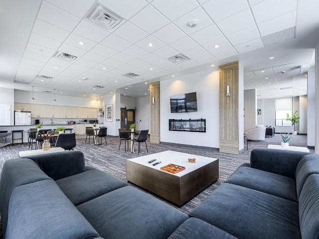 The Shipman Apartments I 2 Bedroom Apartment for Rent at 32 Towering Heights Blvd, St. Catharines, ON L2T 0A8 Glenridge