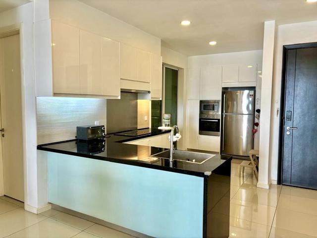 The Shore Residence 3 bedrooms Fully Furnished River Melaka City town