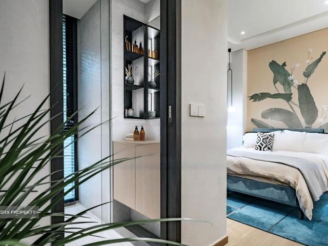 The Shorefront D17, Apartment