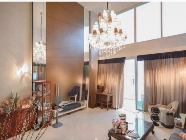 The Shoreline Residences II Terraced House For Sale, $6,300,000, 8 Bed 9 Bath 8,442 sqft $1,283.00 psf