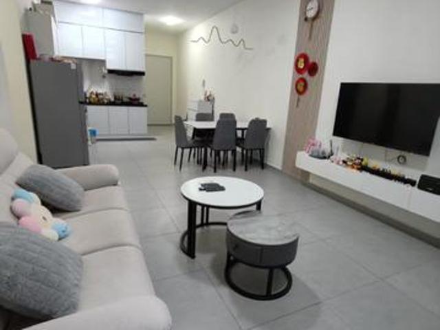 The Sky Tripark Alma Fully Renovated Furnished 2 car Park