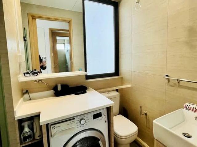 The Skywoods D23, Condominium