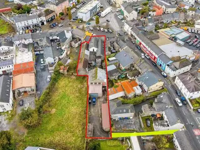 The Square, Oldcastle, Meath,, Oldcastle, Meath, A82 Y1F2