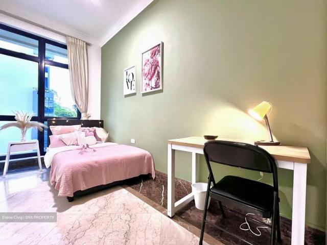 The Sterling D21, Condominium