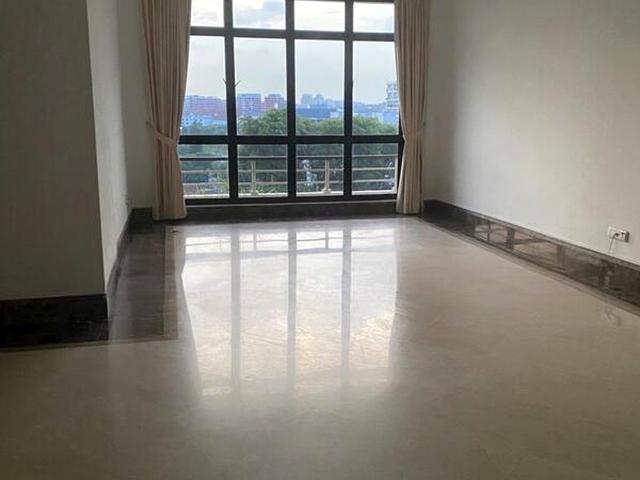 The Sterling D21, Condominium