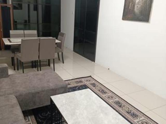 The Stone Condo Tastefully Renovation Move in Ready