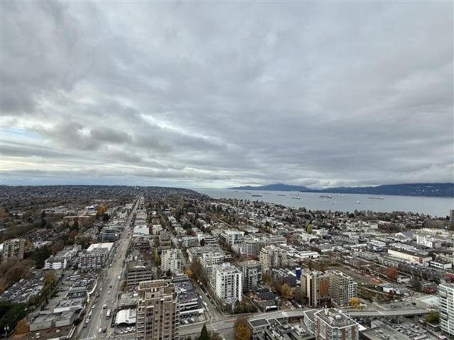 The Stories Broadway & Granville 3 Bedroom Apartment for Rent at 2488 Granville St, Vancouver, BC V6H 0E2 Fairview