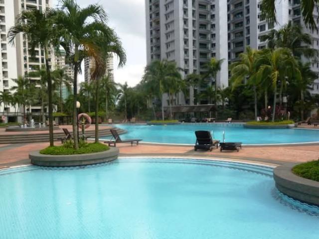 The Straits View Condominium, Permas Jaya