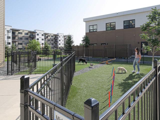 The Summit at Seasons 2 Bedroom Apartment for Rent at 703 Sterling Lyon Pky, Winnipeg, MB R3P 2T7