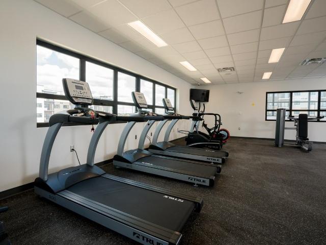 The Summit at Seasons 2 Bedroom Apartment for Rent at 703 Sterling Lyon Pky, Winnipeg, MB R3P 2T7
