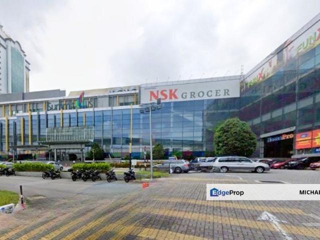 THE SUMMIT SUBANG USJ 1