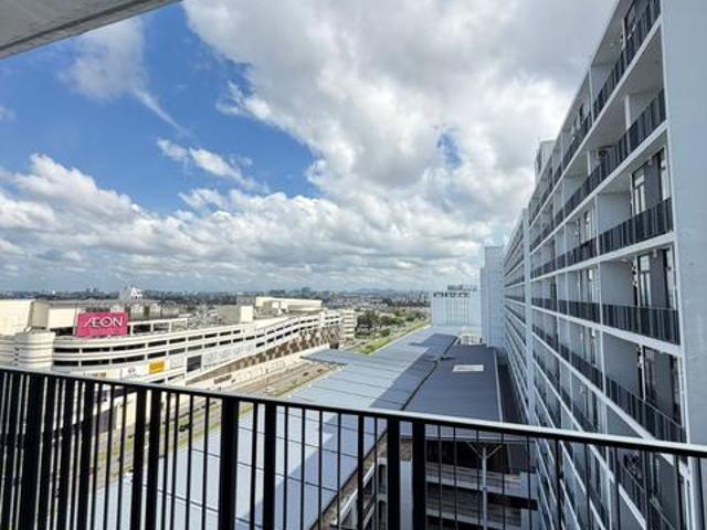 THE PODIUM APARTMENT FOR RENT opposite AEON MALL
