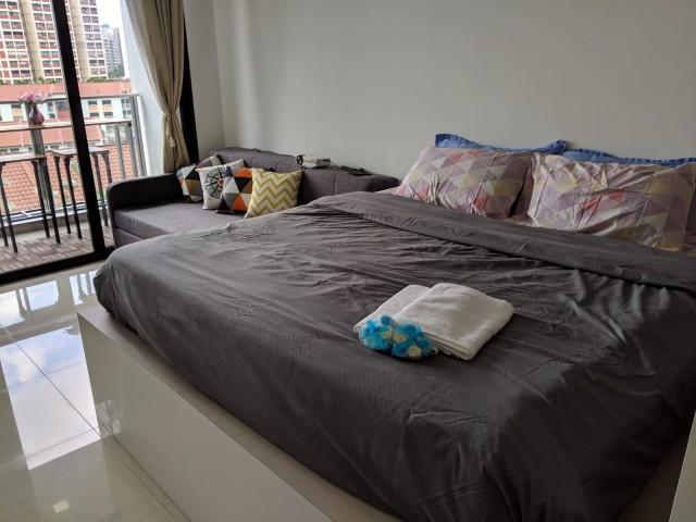 The Poiz Residences Condominium For Rent, $3,1001 Bath 420 sqft $7.38 psf