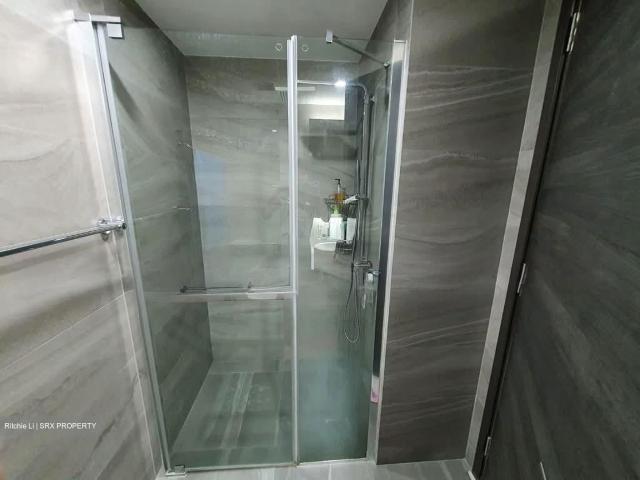 The Poiz Residences D13, Apartment