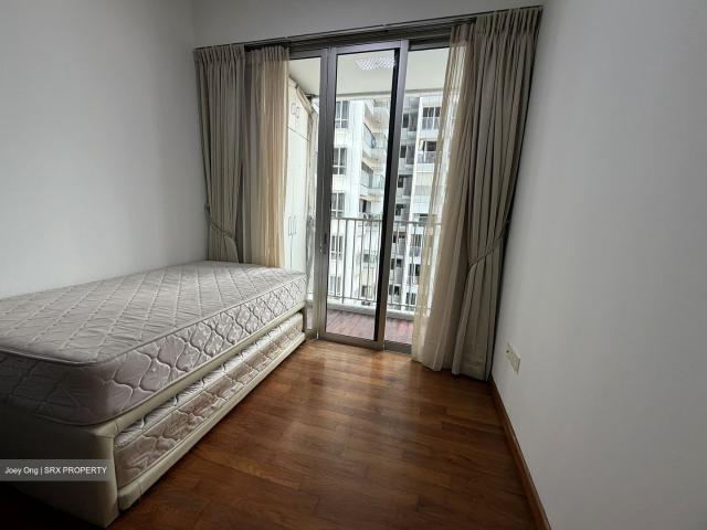 The Parc Condominium D5, Condominium