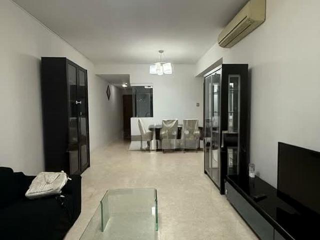 The Parc Condominium D5, Condominium