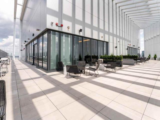 The Parks 1 Bedroom Apartment for Rent at 10135 108 St Nw, Edmonton, AB T5J 1L1 Downtown Edmonton