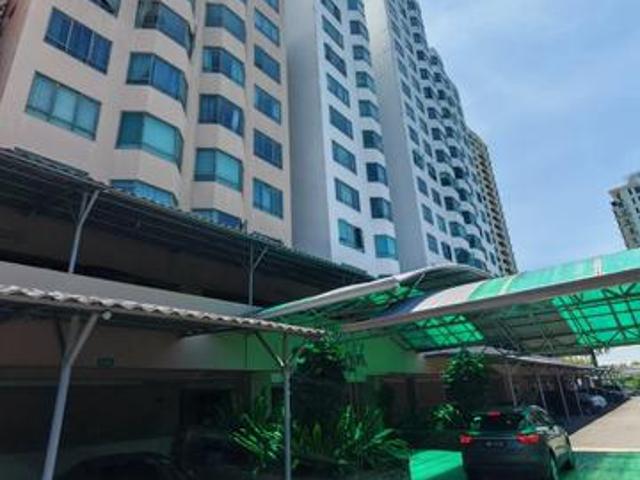 The Peak Condominium 2 Bedroom Likas Kota Kinabalu