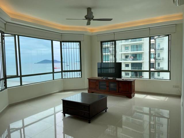 The peak condominium Likas for rent