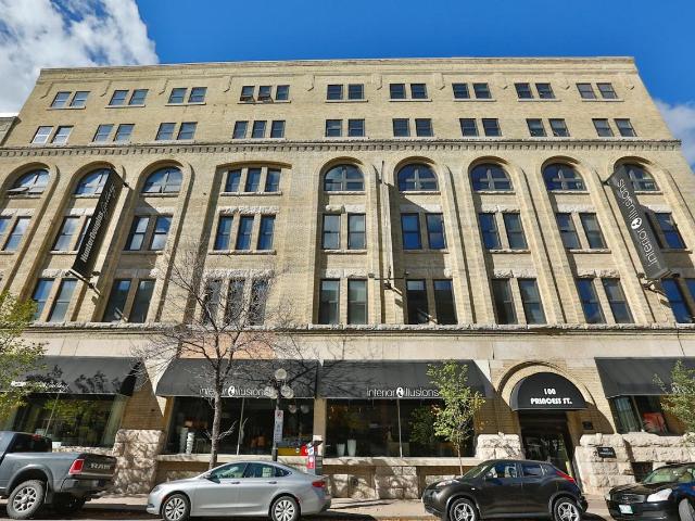 The Penthouse 2 Bedroom Apartment for Rent at 100 Princess St, Winnipeg, MB R3B 1K4 Downtown Winnipeg