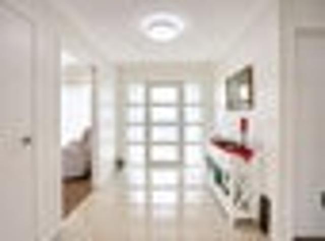 The Perfect Blend of Space, Style, and Sunshine