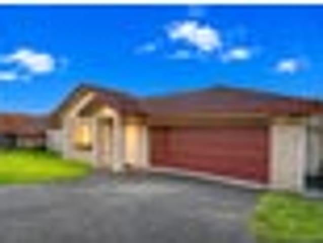 4 Bedrooms, 2 Living: Super Motivated Vendors