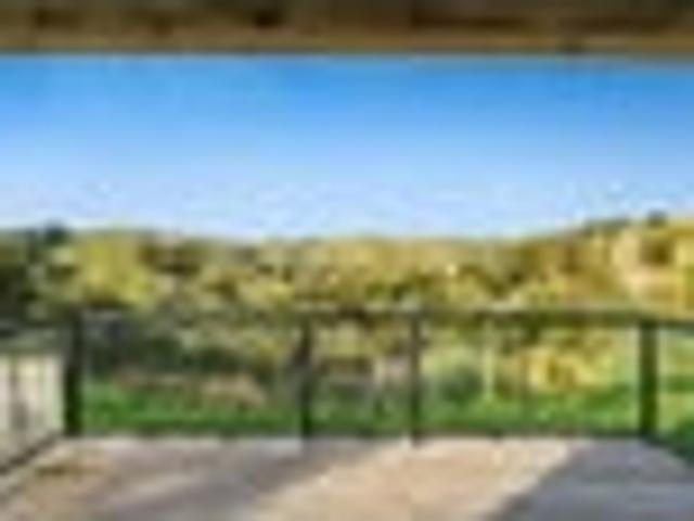 The perfect canvas for your country dream