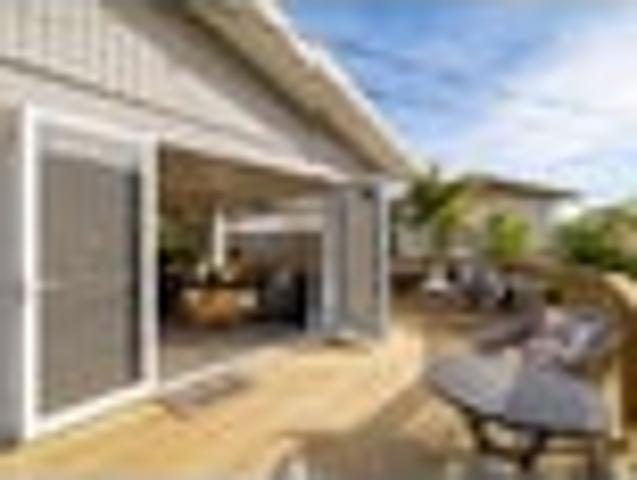The Perfect Family Home in Popular Dodson Valley