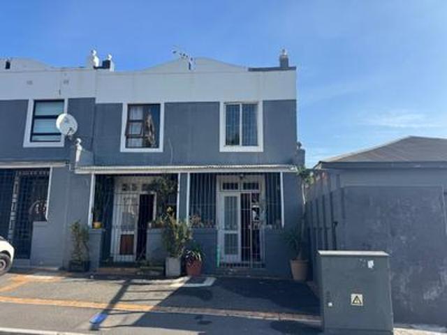 the perfect starter home or smart in.