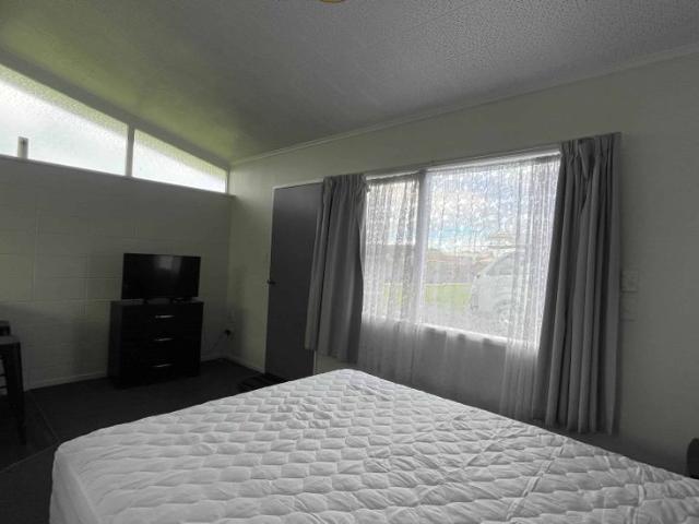 The Pines Apartments, Dargaville