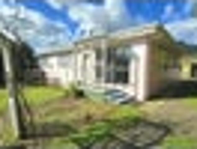 THE PINK HOUSE