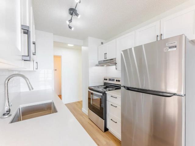 The Pinnacle 2 Bedroom Apartment for Rent at 9600 Southland Cir Sw, Calgary, AB T2V 5A1 Haysboro