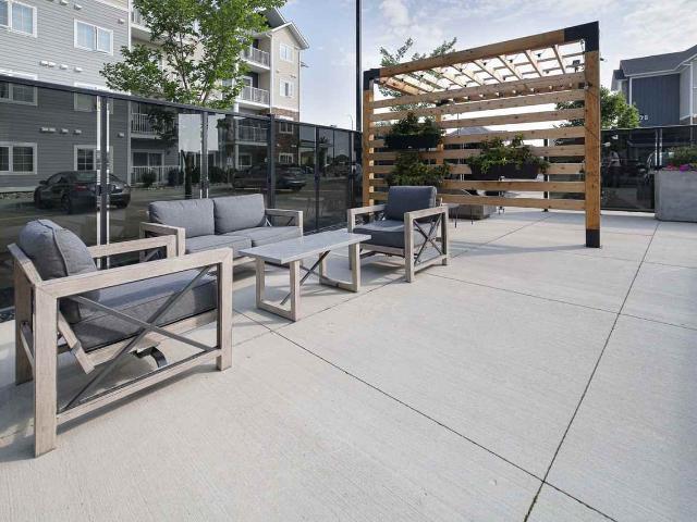 The Pinnacle at Bridgwater 1 Bedroom Apartment for Rent at 355 Bridge Lake Dr, Winnipeg, MB R3Y 1Z3 Waverley West