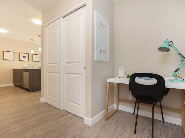 The Pinnacle at Bridgwater 2 Bedroom Apartment for Rent at 355 Bridge Lake Dr, Winnipeg, MB R3Y 1Z3 Waverley West