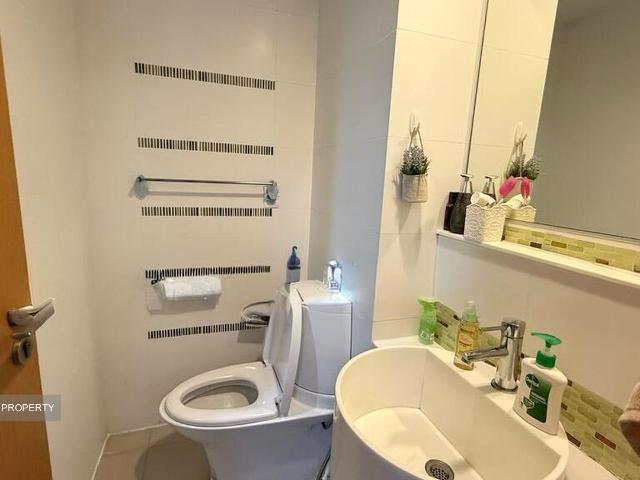 The Quartz D19, Condominium