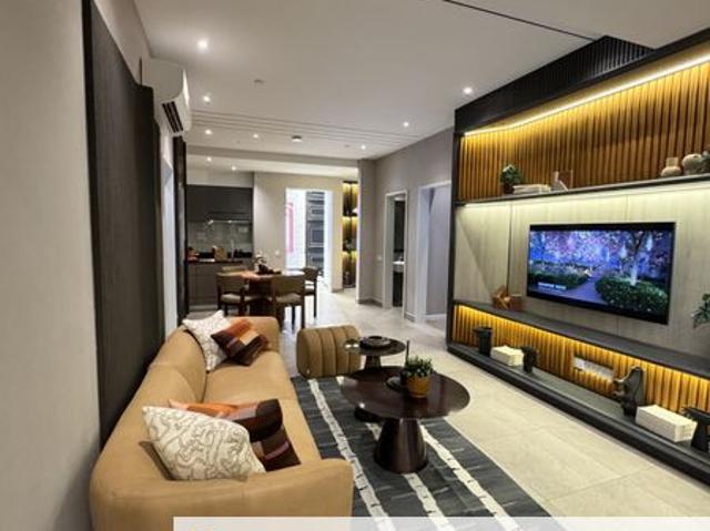 The Queenswoodz Residence Residensi Mahkota