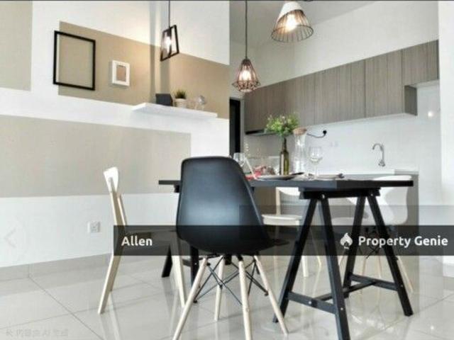 The Raffles Suites @ Sutera Utama | 2 Bedrooms