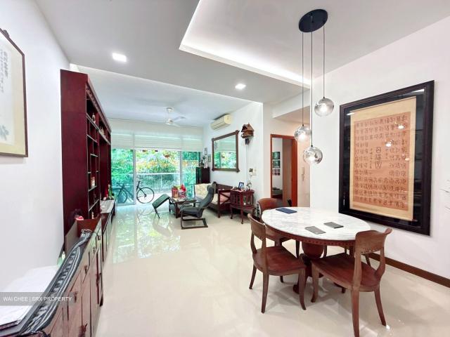 The Raintree D21, Condominium