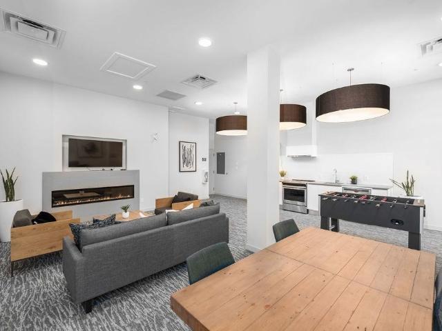 The Rex 1 Bedroom Apartment for Rent at 33633 King Rd, Abbotsford, BC V2S 0M1 Abbotsford Centre