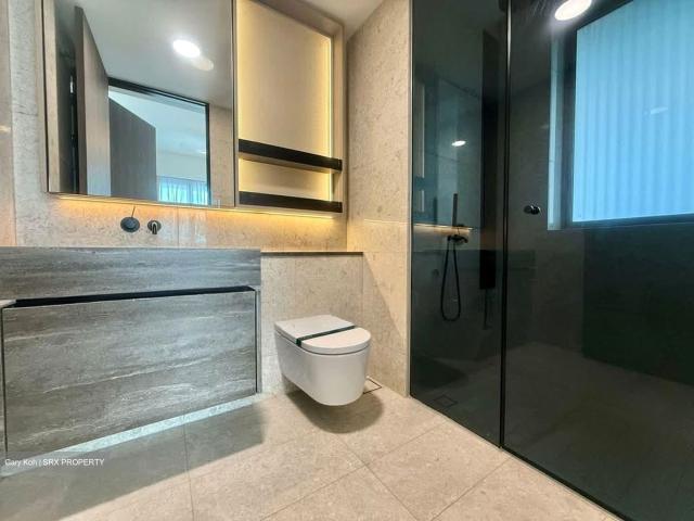 The Reef At King’s Dock D4, Condominium