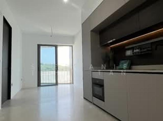 The Reef At King’s Dock D4, Condominium