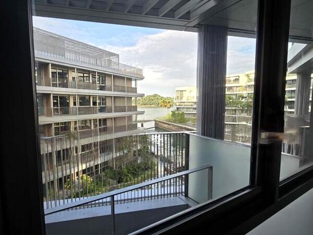 The Reef At King’s Dock D4, Condominium