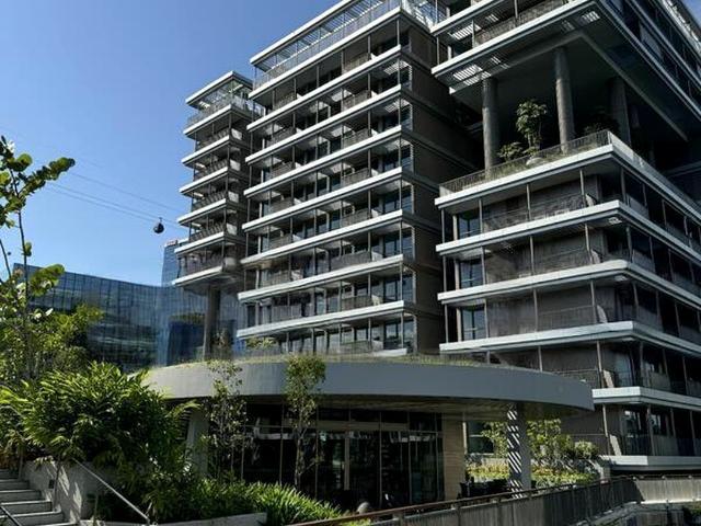 The Reef At King’s Dock D4, Condominium