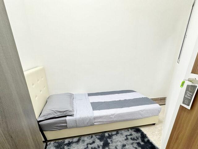 The Regalia $1199 Econ room Somerset MRT,Orchard Rd,Robertson Quay,Clark Quay,SMU