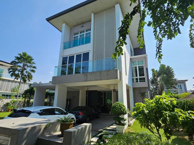 The Residence Glades Putra Heights