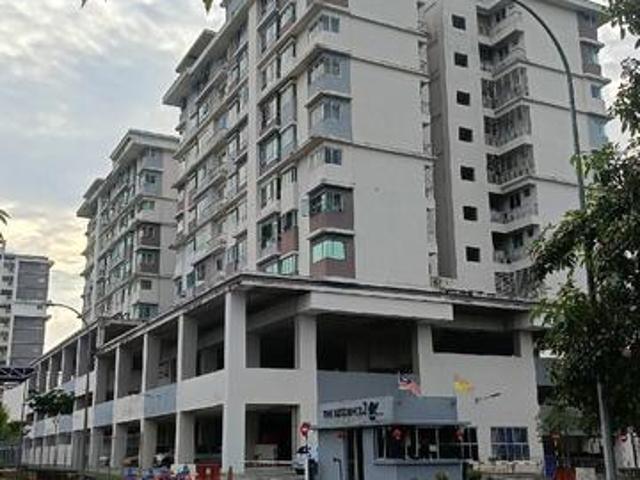 The Residence 2 Tiara East Apartment