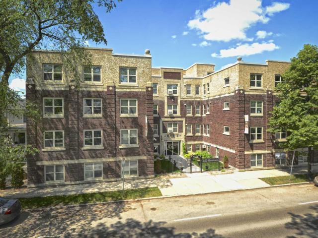 The Ritz Towers Realty Group 859 Grosvenor Avenue Apartments