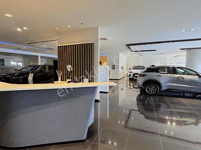 The Ritz Carlton | Süzer Plaza 895 M2 Ana Giriş Showroom Satış